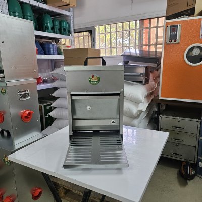 מתקן האכלה אוטומטי לתרנגולות 5 קג