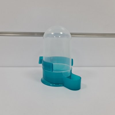 כלי מים לאפרוחים מכרסמים וציפורים